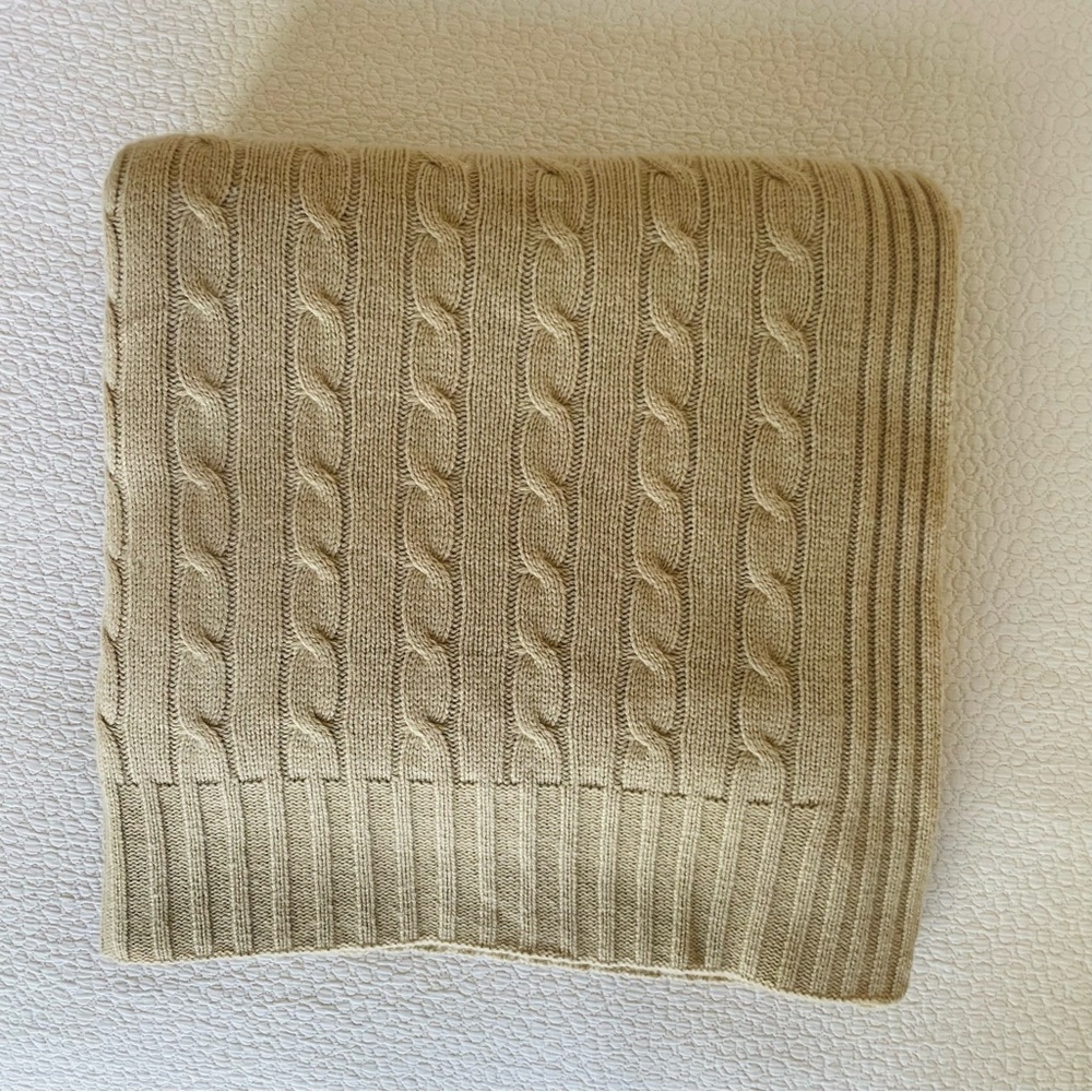 Ralph Lauren Iconic Cable Cashmere Throw Blanket Natural Camel Tan